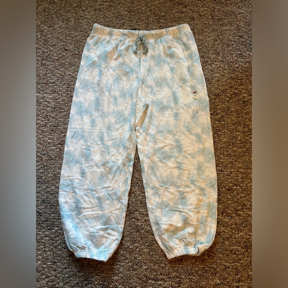 Levi’s sweatpants
